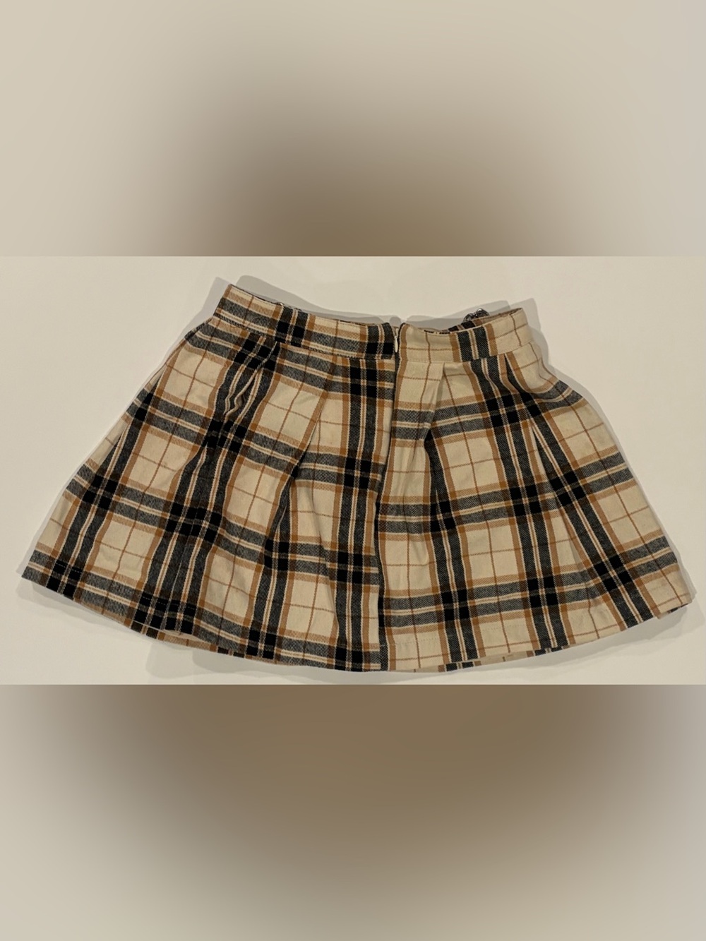 Forever 21 Cream and Black Plaid Chain Mini Skirt - Size Small - Picture 2 of 6